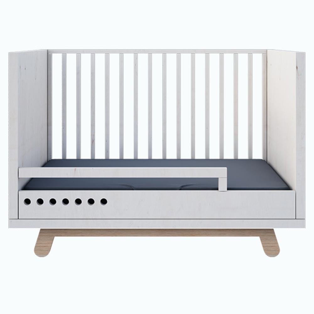 Peekaboo crib safety rail Kutikai