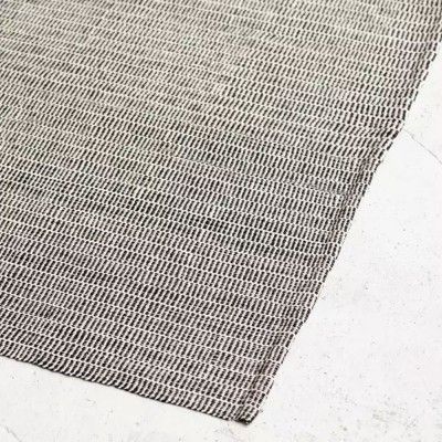Tapis en laine Shell noir - Serax