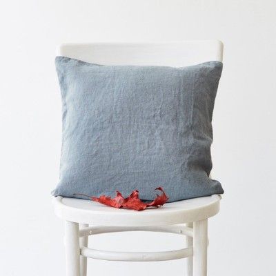 Housse de coussin en lin Blue fog - Linen Tales