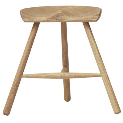 Tabouret Shoemaker en chêne blanc n°49 - Form and Refine