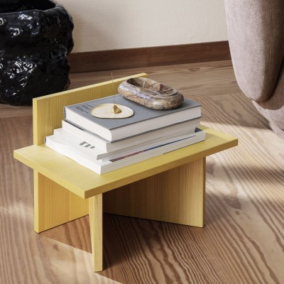 Tabouret Oblique frêne teinté jaune - Ferm Living