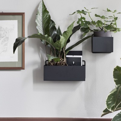 Boîte à plantes murale noir - Ferm Living