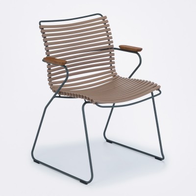Chaise Click sable avec accoudoirs bambou - Houe