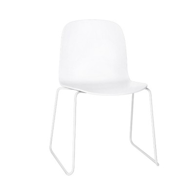 Chaise Visu frêne blanc & piétement acier traîneau - Muuto