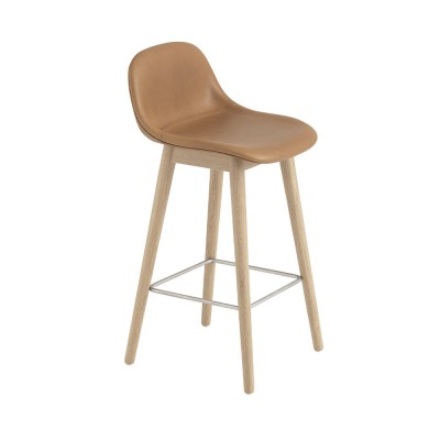 Tabouret avec dossier Fiber cuir cognac & piètement bois H87,5 cm - Muuto