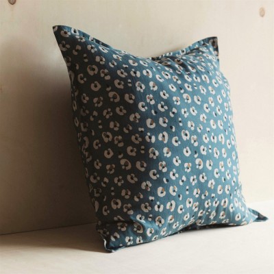 Taie d'oreiller en lin lavé imprimé Leo Celeste - Gabrielle Paris