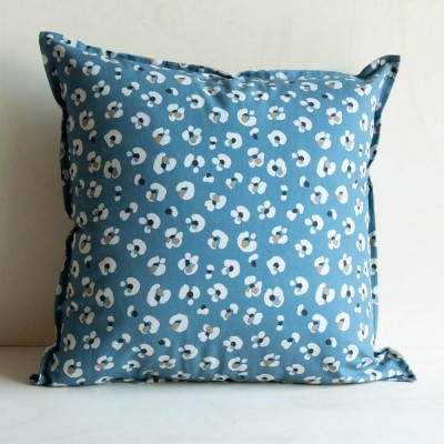 Coussin en coton lavé Havana Léo Celeste - Gabrielle Paris